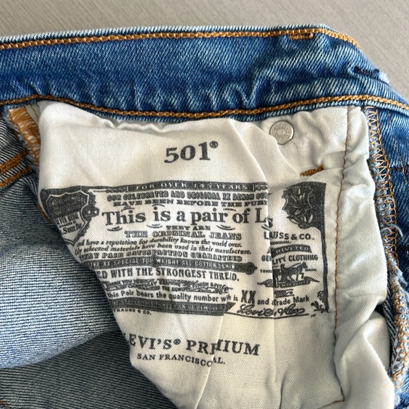 levi 501s - Picture 3 of 4